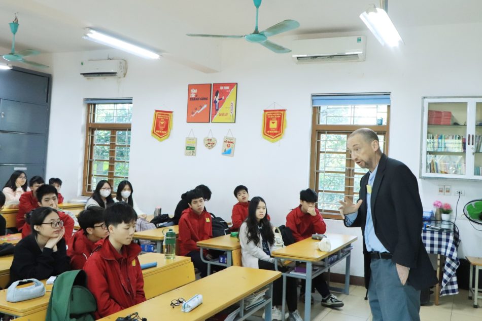 PASERS HỌC KỸ NĂNG RA QUYẾT ĐỊNH CÙNG GIÁO SƯ MỸ