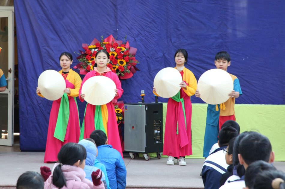 QUỸ THIỆN NGUYỆN PASCAL-MINH TRÍ TINY SUN GIAO LƯU TẠI TRƯỜNG CHUYÊN BIỆT BÌNH MINH ĐÔNG ANH