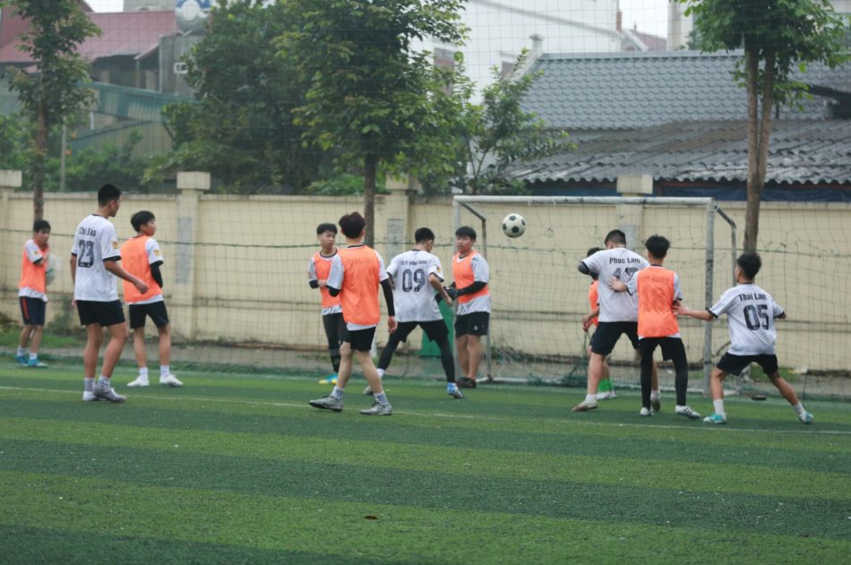 📹 10A GẶP 10B – TRẬN LƯỢT ĐI GIẢI BÓNG ĐÁ NĂM 2025