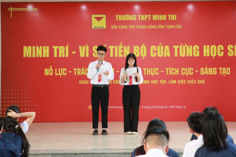 CHÀO TUẦN MỚI: CÙNG 11A SINH HOẠT THEO CHỦ ĐỀ “GIÁO DỤC GIỚI TÍNH – SỨC KHOẺ SINH SẢN”