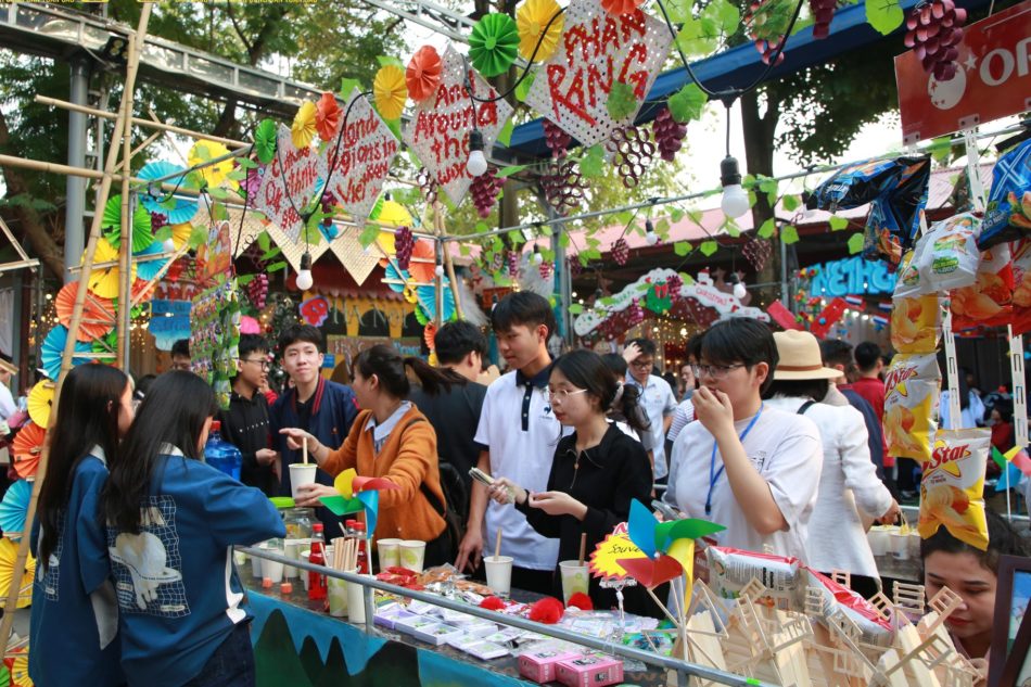 📹TỔNG HỢP VIDEO GIỚI THIỆU GIAN HÀNG LỄ HỘI TIẾNG ANH 2025